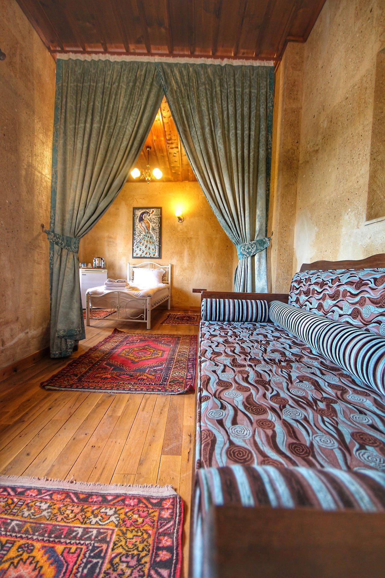 Lovely Cappadocia Hotel เนฟซิเฮียร์ ภายนอก รูปภาพ